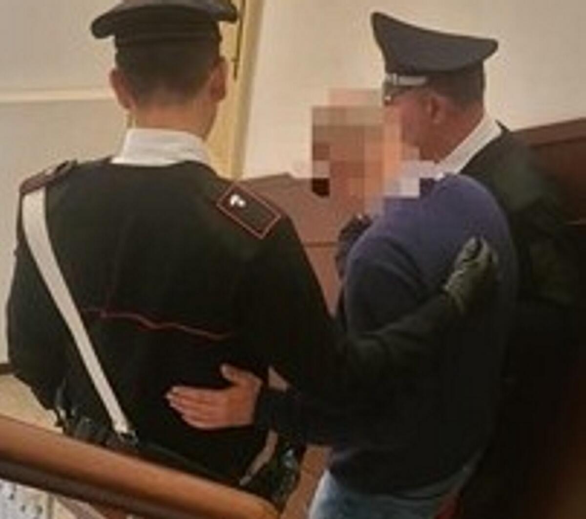 San Michele di Ganzaria: un 61enne tenta il suicidio, salvato dall'intervento dei Carabinieri chiamati da un amico dell'uomo - 