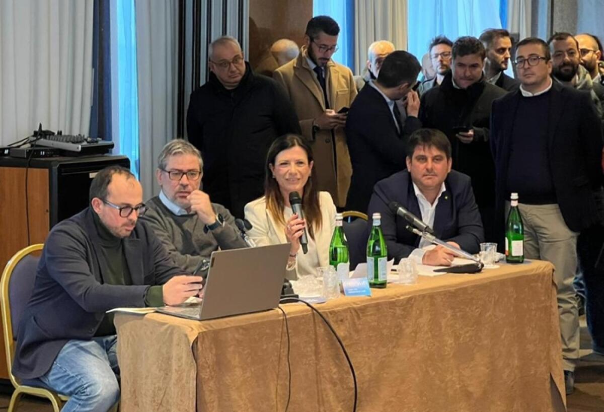 Presentato, dai deputati regionali Mpa, "FareImpresa" per favorire una nuova classe di imprenditori - 