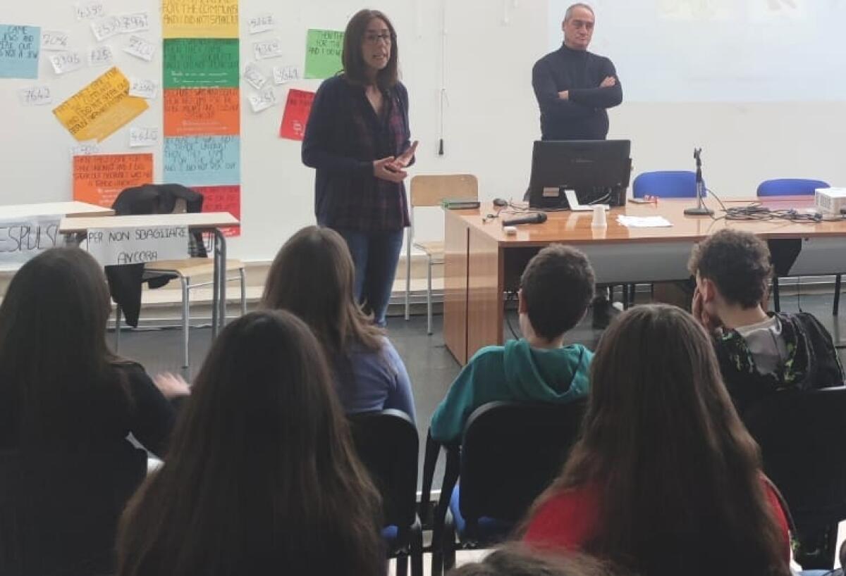 Caltagirone: all'istituto comprensivo "Gobetti" il primo degli appuntamenti di sensibilizzazione sulla tutela degli animali - 