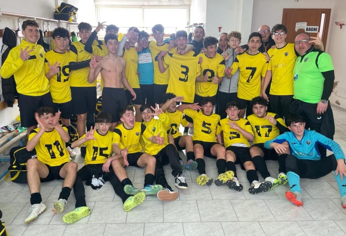 Calcio: l'Academy Caltagirone vince il derby del campionato under 15 Figc contro il Qal'at - 
