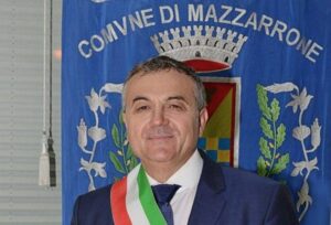 Mazzarrone: lavori di riqualificazione urbana e impiantistica sportiva. Il sindaco Spata: "Interventi importanti per la città"