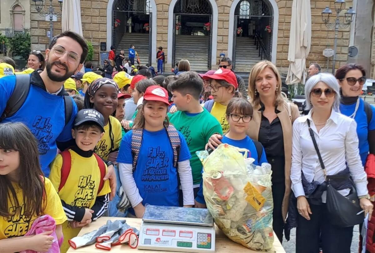 Caltagirone: circa 500 studenti al "Campionato di plogging" organizzato nel Calatino da Kalat Ambiente SRR - 