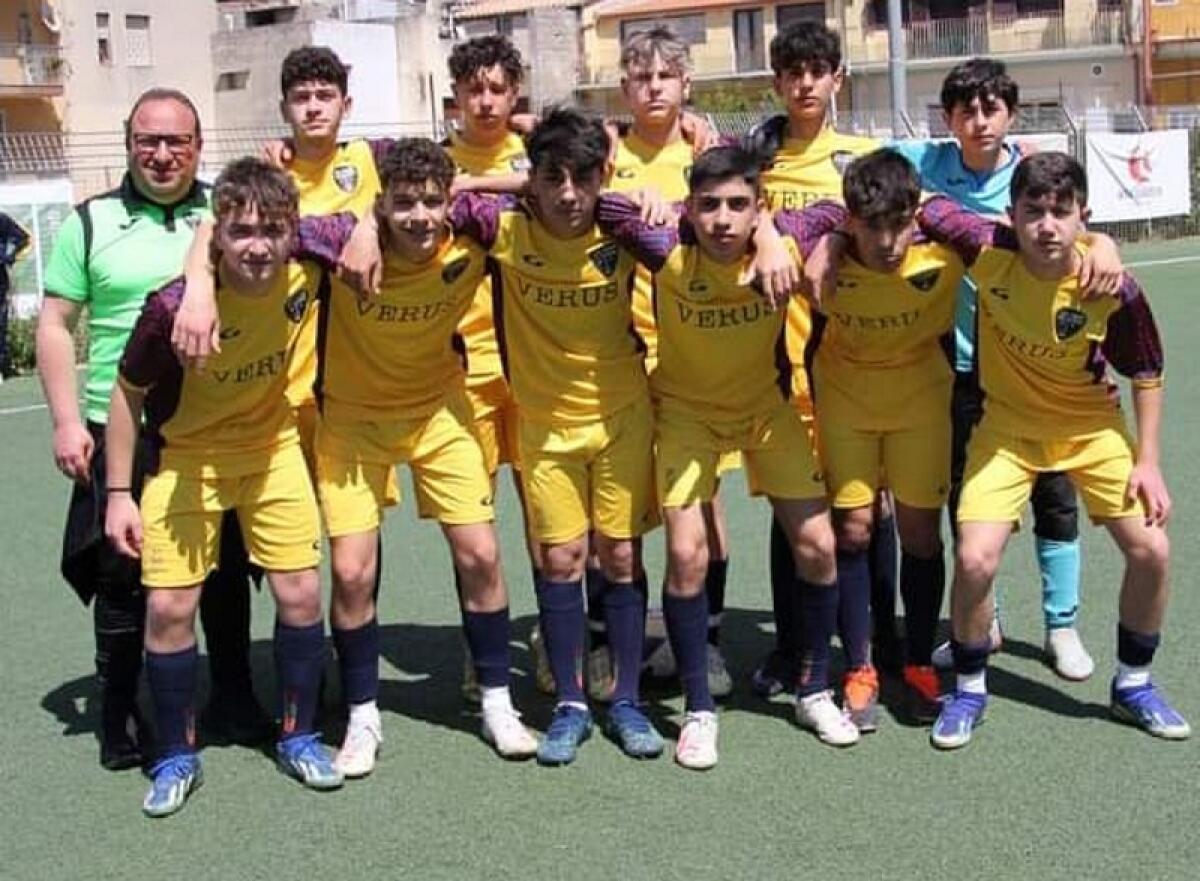 Calcio under15: l'Academy Caltagirone batte in finale il Vittoria 2-0 ed è campione provinciale 2023/2024 - 