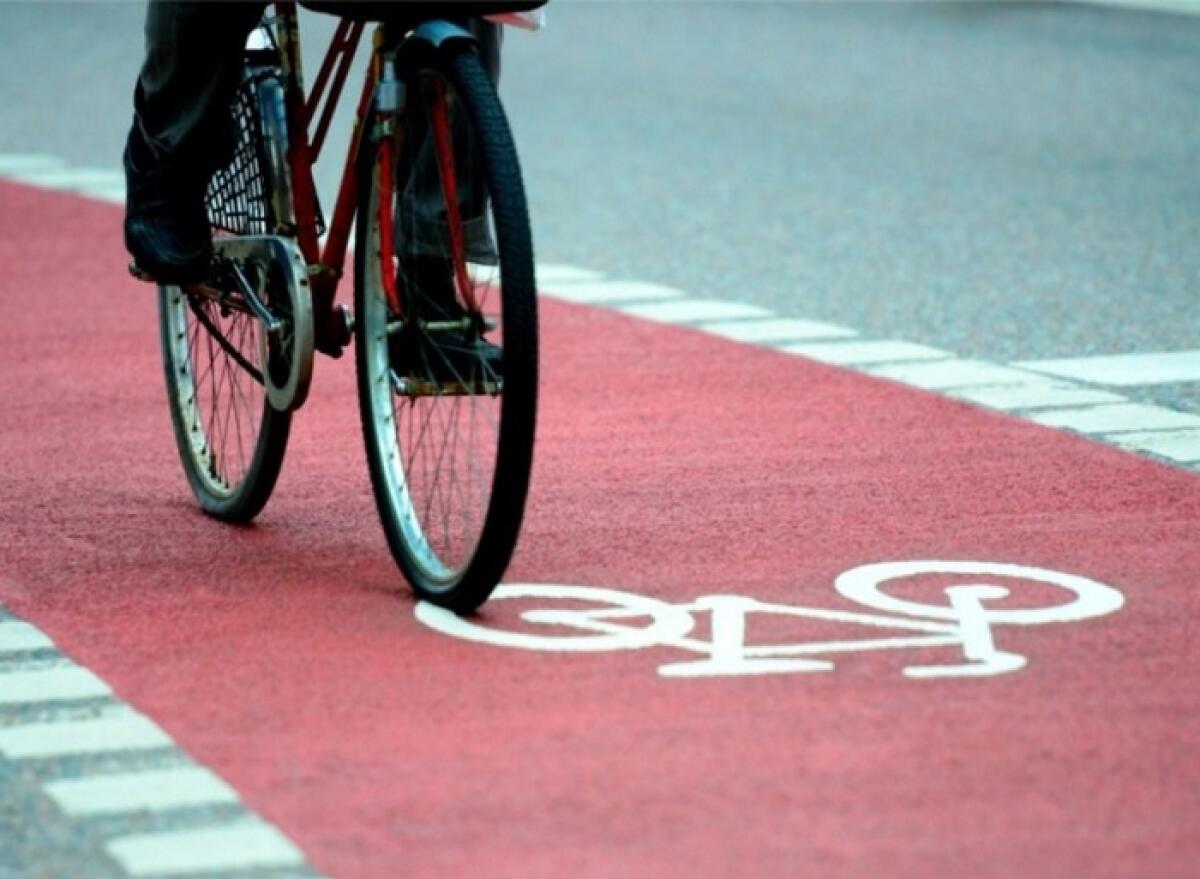 Caltagirone: il centrodestra chiede di sospendere l'avvio dei lavori per la pista ciclabile - 