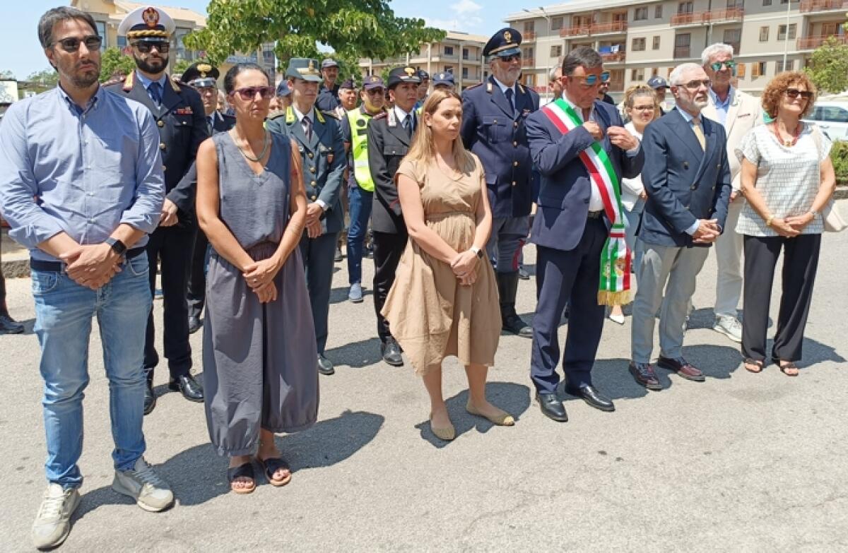 Caltagirone: cerimonia per ricordare Paolo Borsellino e gli agenti della scorta - 