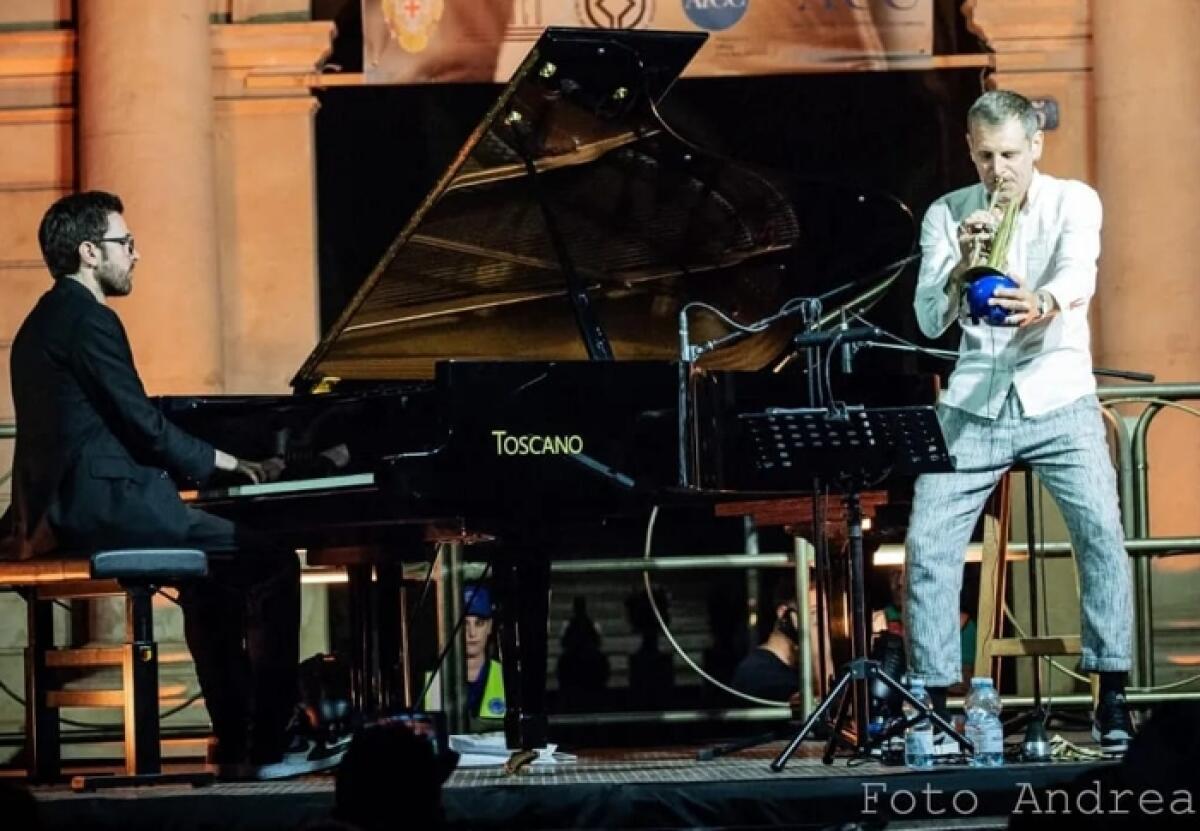 Caltagirone Jazz Festival 2024: concerto di alto livello quello di Fabrizio Bosso e Julian Oliver Mazzariello - 
