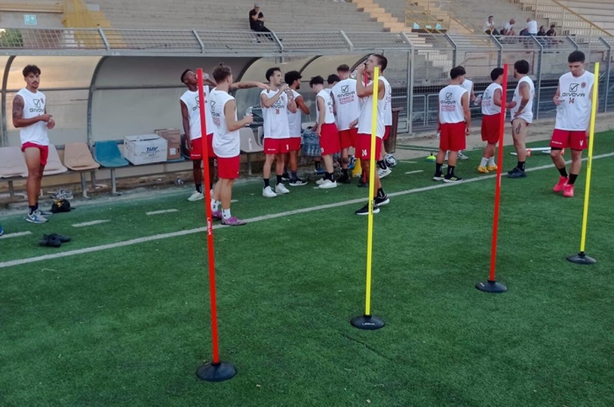 Calcio, Promozione: per la Gymnica Scordia inizia la preparazione, anche con la partecipazione di calciatori della categoria Juniores Under 19 - 