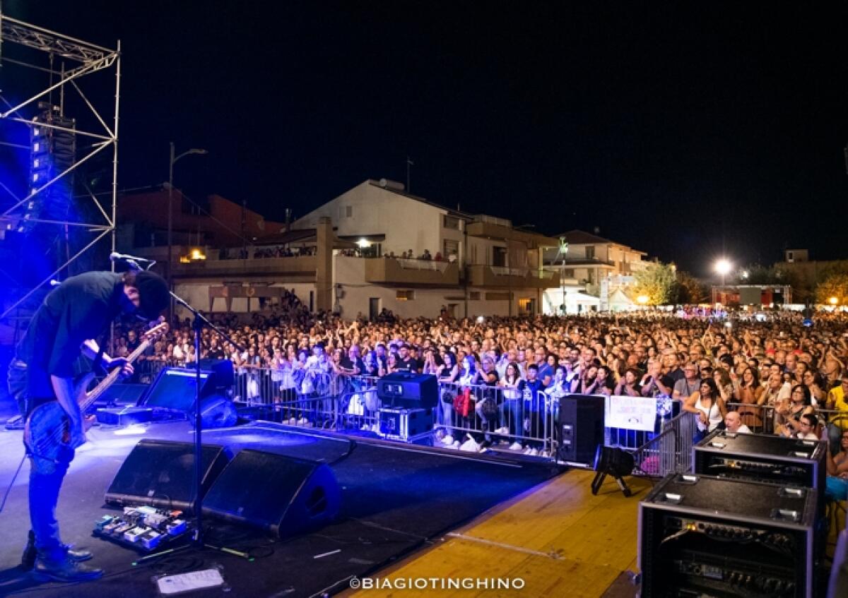 Mazzarrone: tutto pronto per la 16^ edizione del Festival Internazionale Uva da Tavola IGP il 6, 7, 8 settembre - 