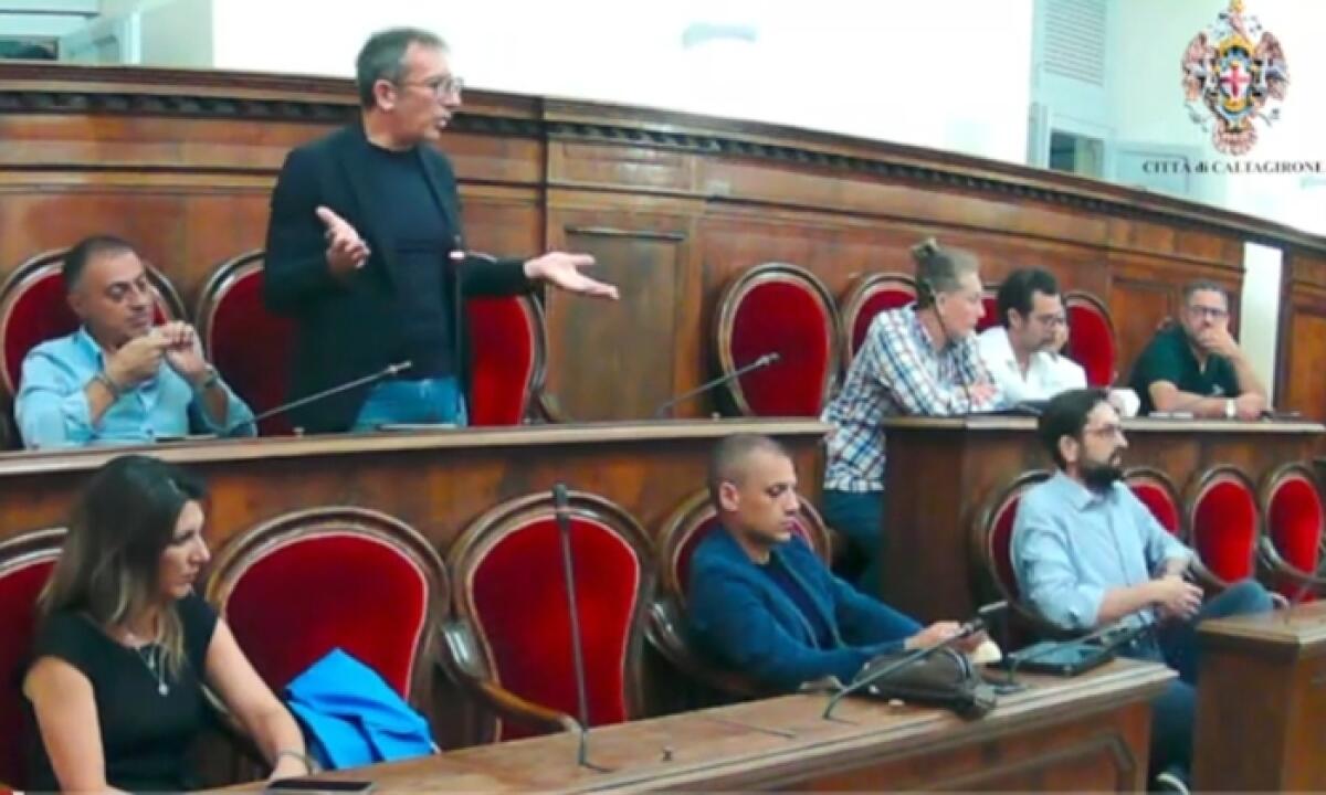 Caltagirone: il Consiglio comunale approva ratifiche di quattro deliberazioni di Giunta - 