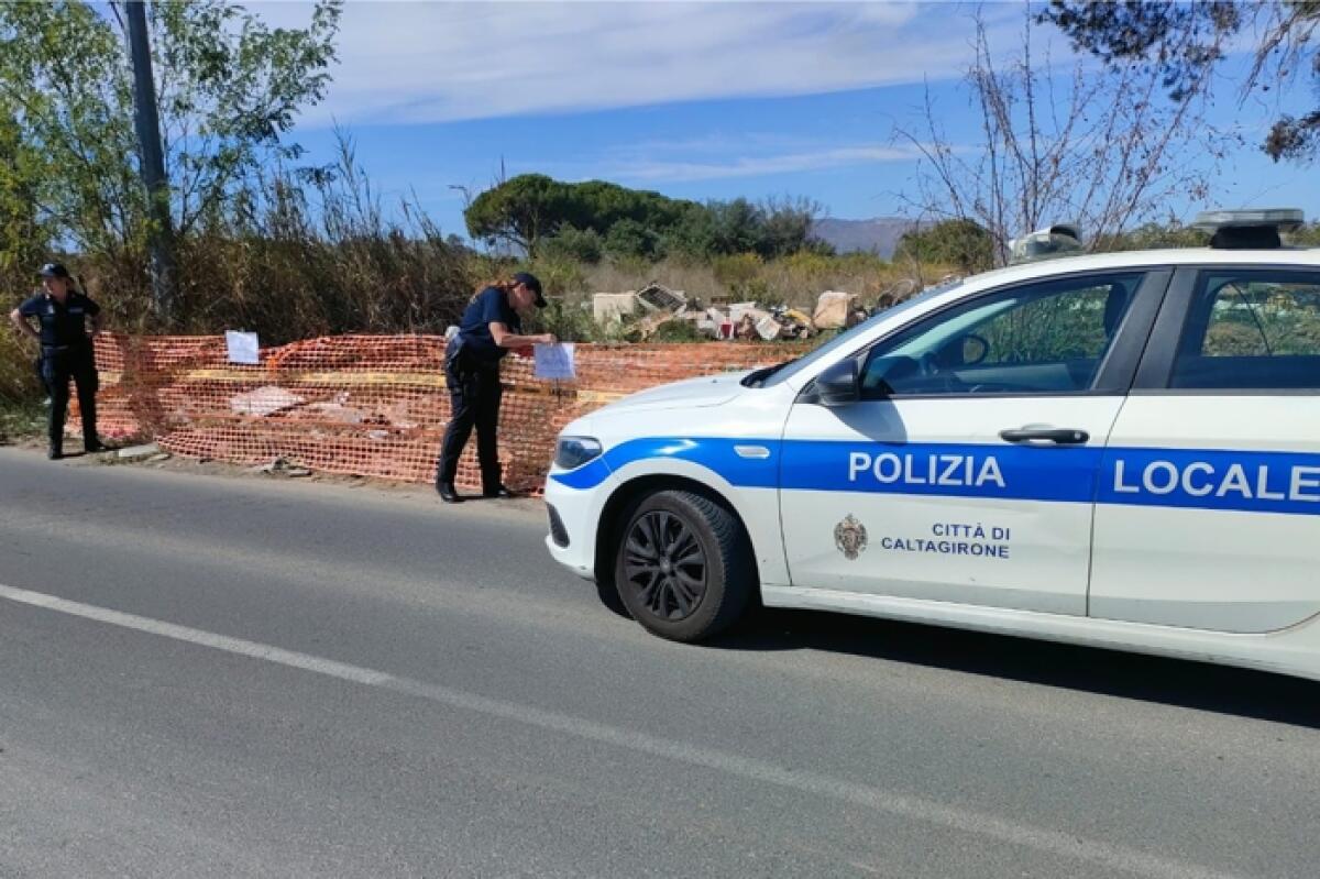 Caltagirone: sequestrata, dalla Polizia municipale, un’area privata trasformata in discarica - 