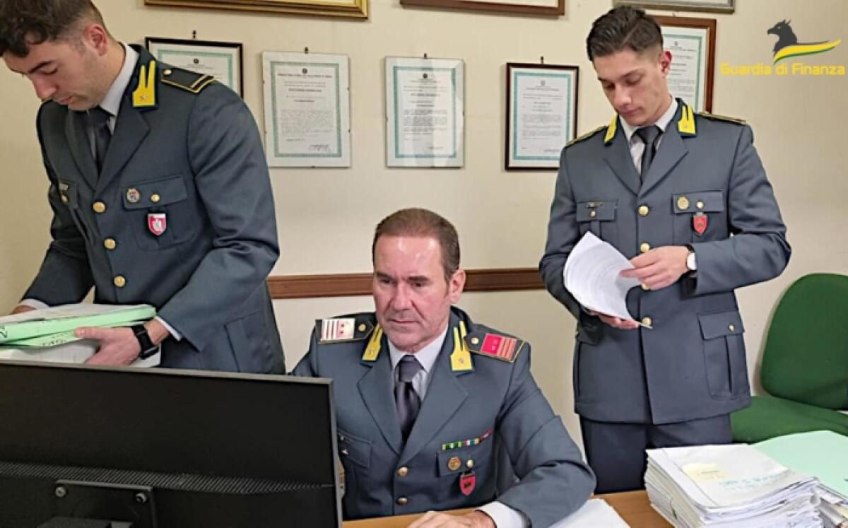 Contrasto al sommerso da lavoro: la Guardia di Finanza ha sottoposto a controllo diversi esercizi commerciali rilevando diverse irregolarità - 