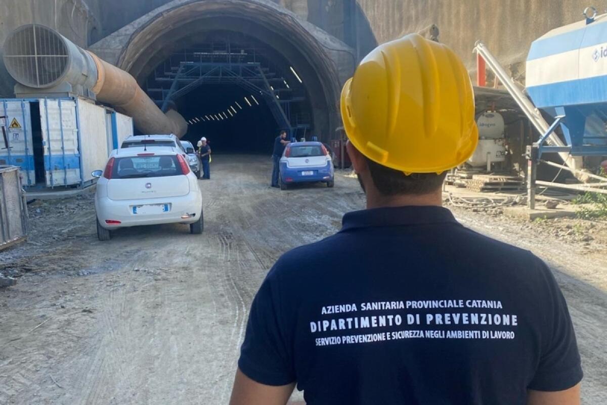 Un bando di Concorso del Premio Tesi di laurea o di specializzazione su salute e sicurezza nei luoghi di lavoro - 