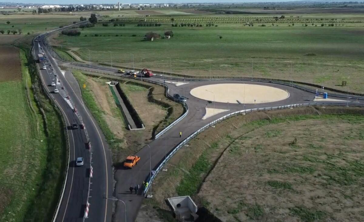 Viabilità: l'Anas apre la rotatoria di collegamento tra i comuni di Militello e Scordia sulla SS 417 - 