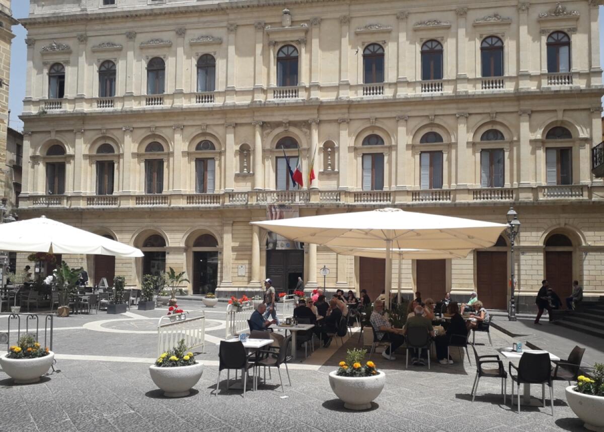 Caltagirone: lunedì 3 marzo alle ore 20.00 si riunisce il Consiglio comunale - 