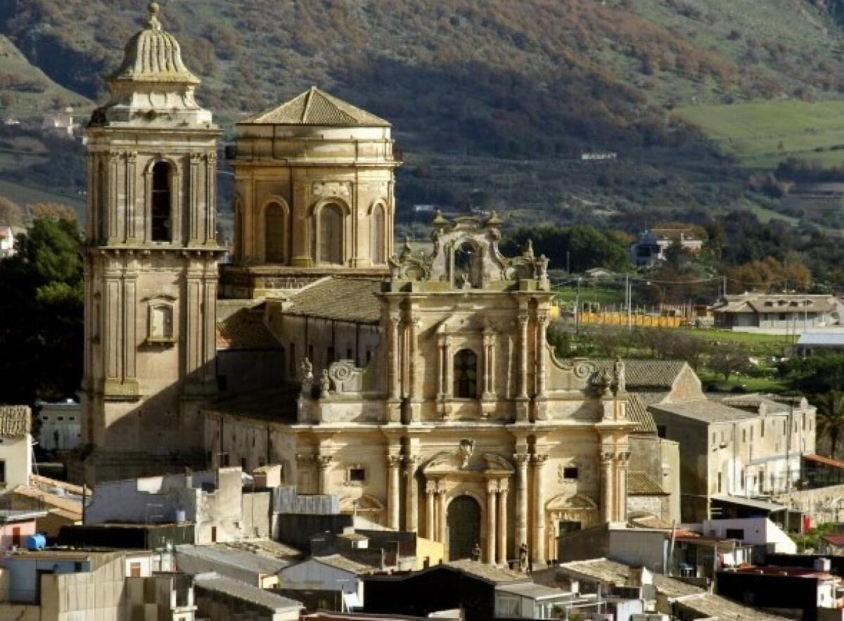 Vizzini: sabato 29 marzo la Basilica della Città Verghiana riapre ai fedeli - 