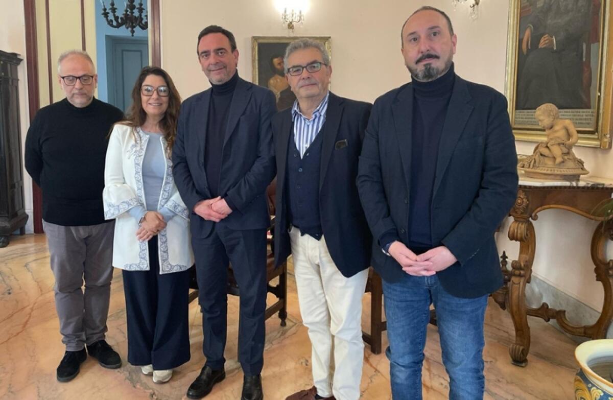 Caltagirone: la presenza delle ceramiche e degli artigiani al Festival della Maiolica 2025 (6-8 giugno) in Liguria - 