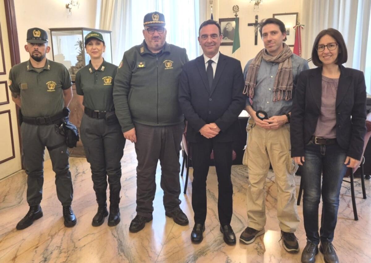 Caltagirone: randagismo, importante donazione del veterinario Sinatra al Comune - 