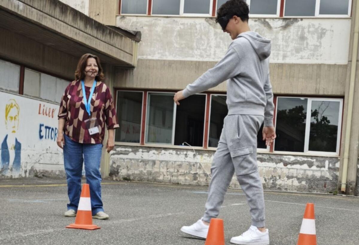 Caltagirone: la "Carovana della Sicurezza Stradale" all'Istituto Superiore "Majorana-Arcoleo" - 