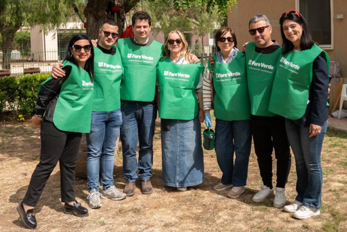 Caltagirone: Fare Verde colora "I Folletti", festa per la Terra e la Mamma con la piantumazione - 