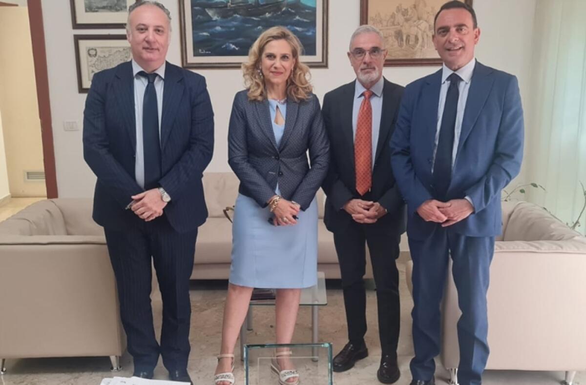 Caltagirone: 10 persone condannate a pene  di breve durata saranno utilizzate in lavori di pubblica utilità - 