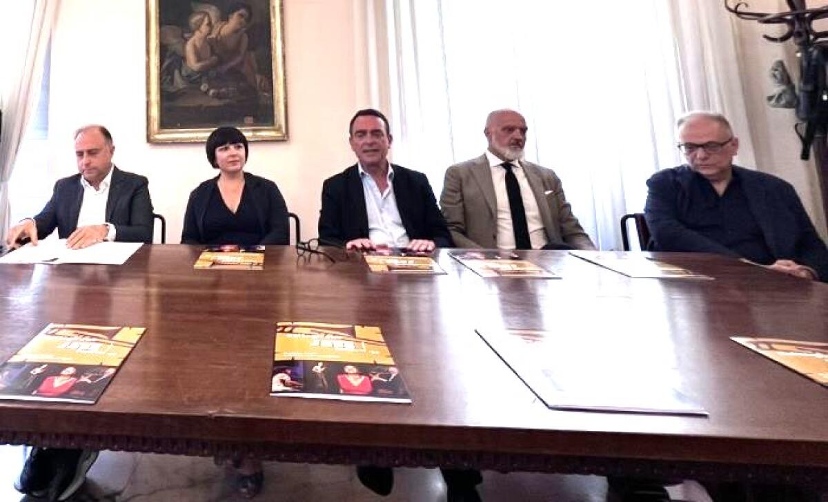 Caltagirone: dal 28 giugno al 6 luglio, sulla Scala di Santa Maria del Monte, la quarta edizione del "Caltagirone International Jazz Festival" - 