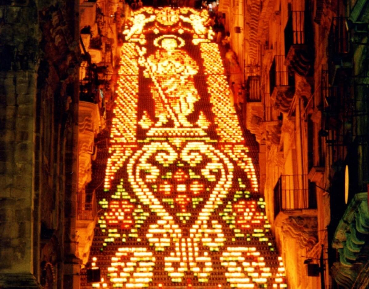 Caltagirone: sabato 12 luglio la presentazione dei disegni della "Scala Illuminata", evento unico al mondo - 