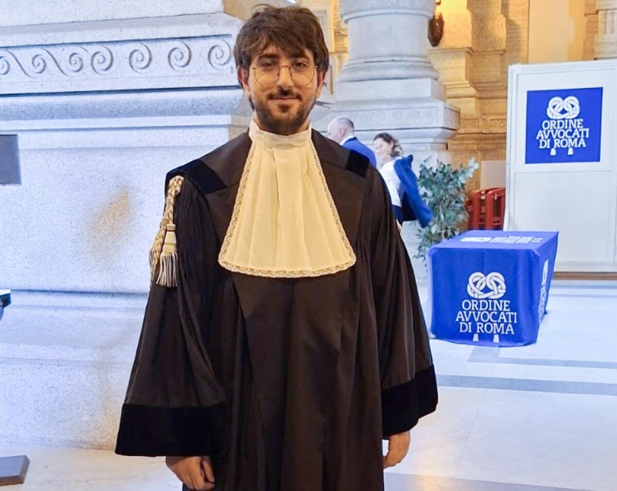 Castel di Iudica: nuovo accesso all'Ordine degli avvocati di Roma, toga forense per Vittorio Ingrassia - 