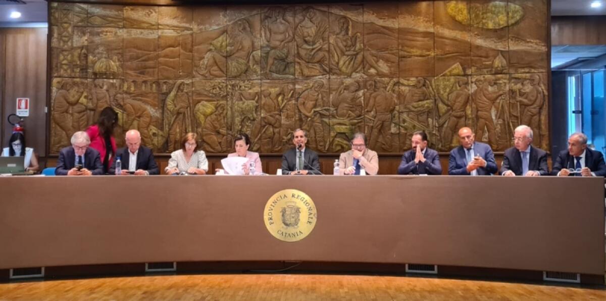 Sanità territoriale: Conferenza provinciale dei sindaci sulla rimodulazione della rete ospedaliera - 