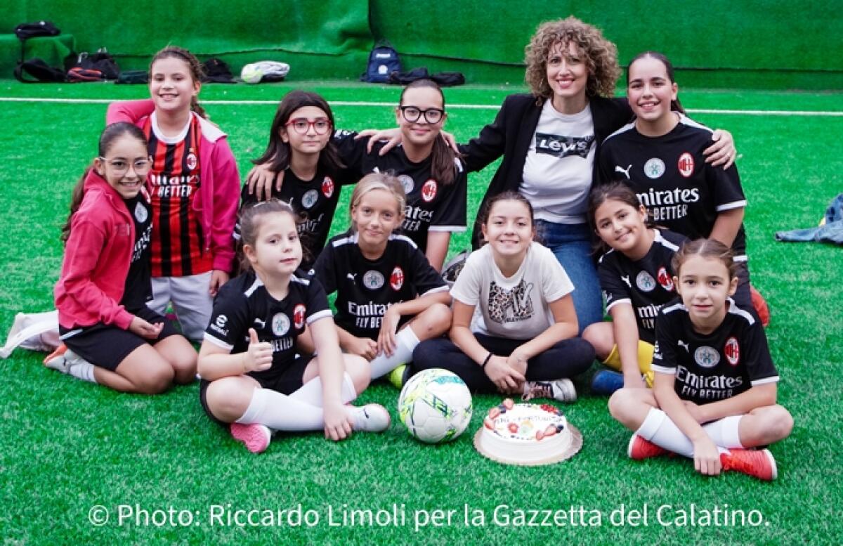 Ramacca abbraccia lo sport femminile con le giovani atlete della Scuola Calcio Femminile - 