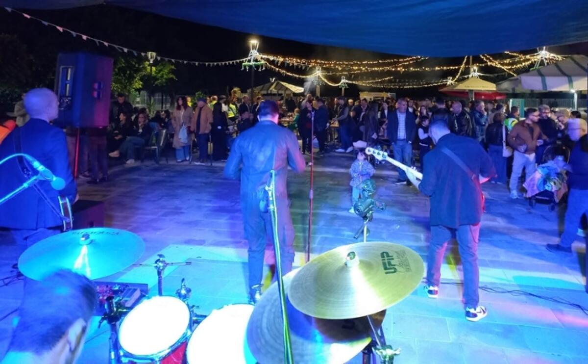 Raddusa: grande successo per l’Oktoberfest con birra, musica e allegria in perfetto stile bavarese - 