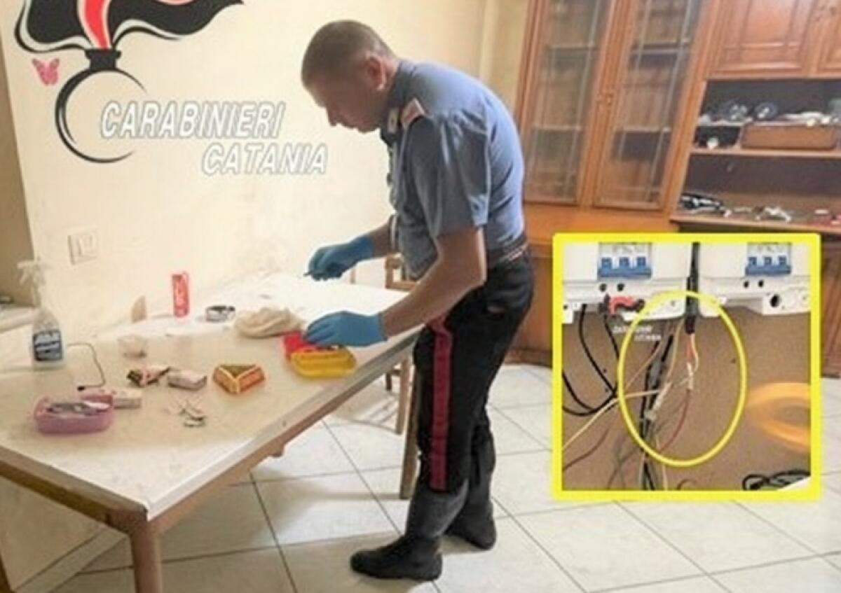 Palagonia: droga e allaccio abusivo, arrestato dai Carabinieri un 25enne e denunciati due complici - 