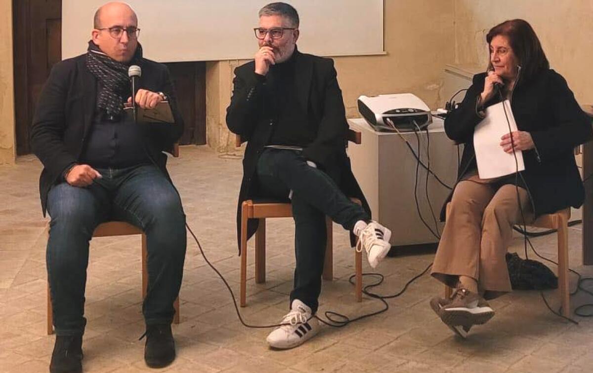 Mineo, Casa Capuana, il sindaco Mistretta: "Le pitture dell’Alcova raccontano la storia della città" - 