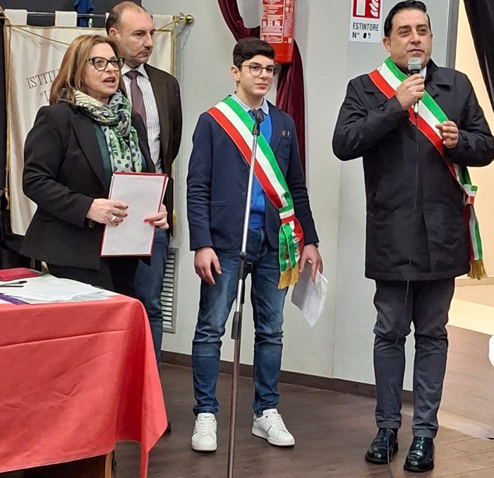 Raddusa: cerimonia di investitura del Sindaco e del Consiglio Comunale dei Ragazzi