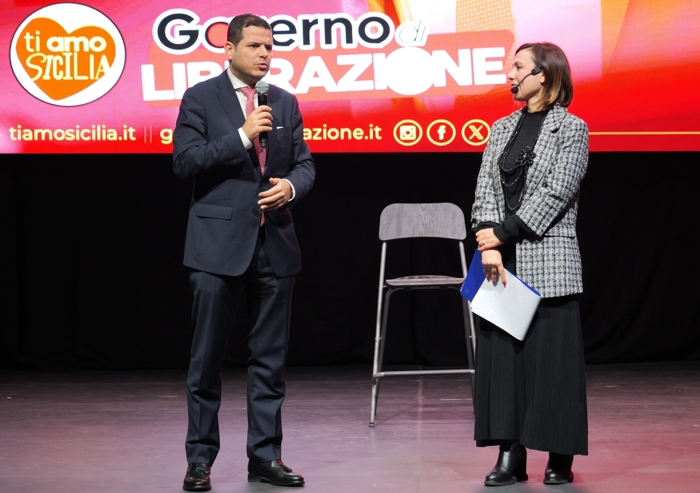 Caltagirone, conclusa l’iniziativa 'Liberi e Forti': focus sul futuro della Sicilia in vista delle elezioni del 2027