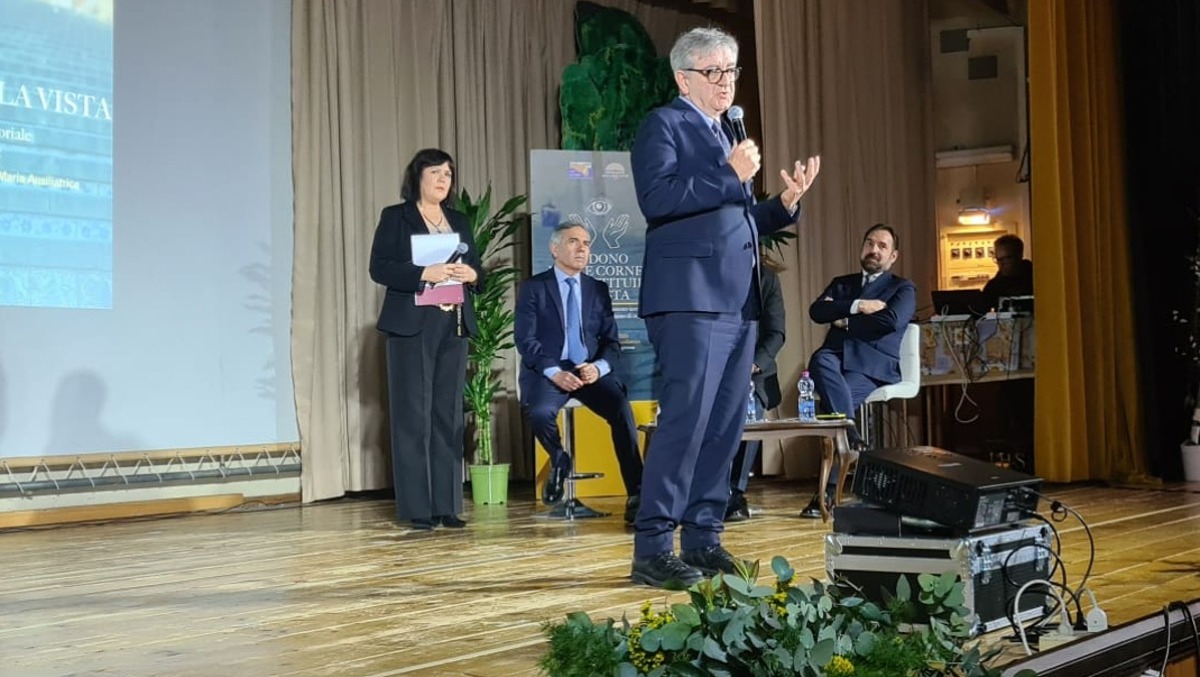 Caltagirone, i giovani a lezione di solidarietà: donare solidarietà - 