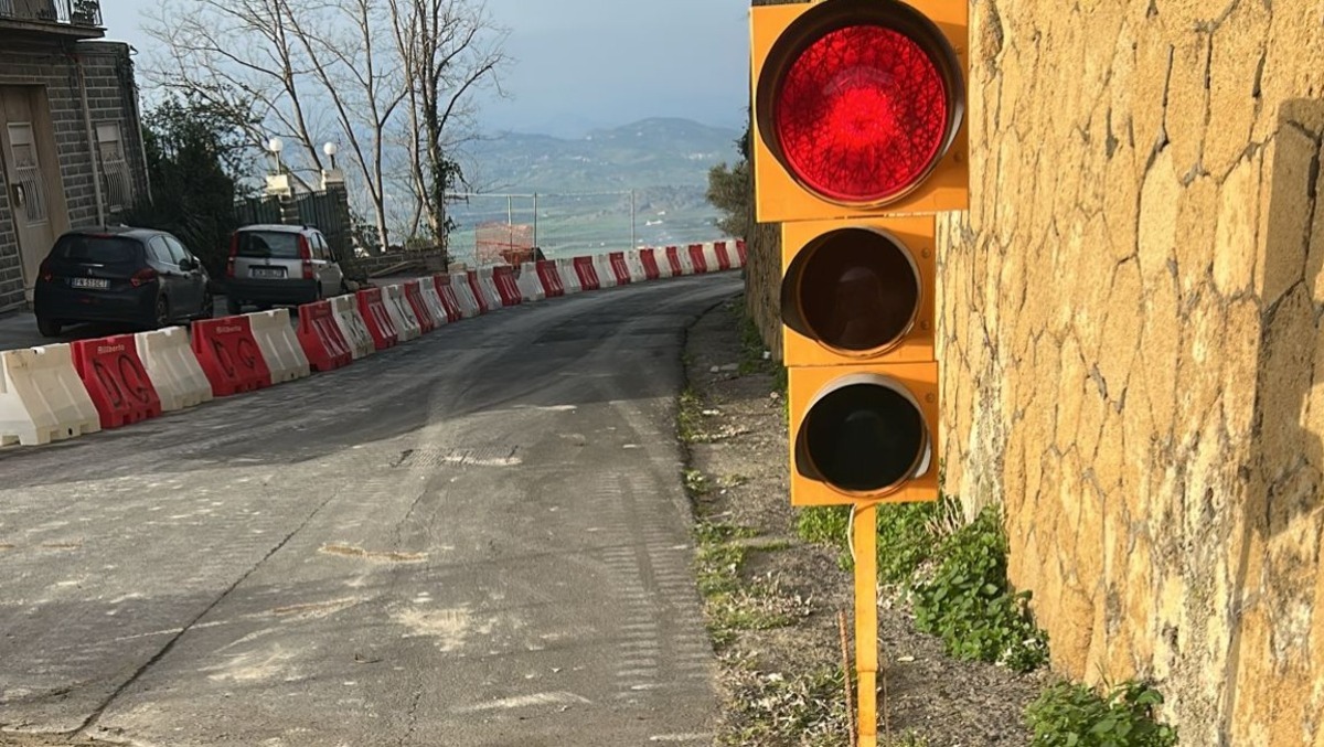 Mineo, riaperto al traffico Viale Roccovè - 