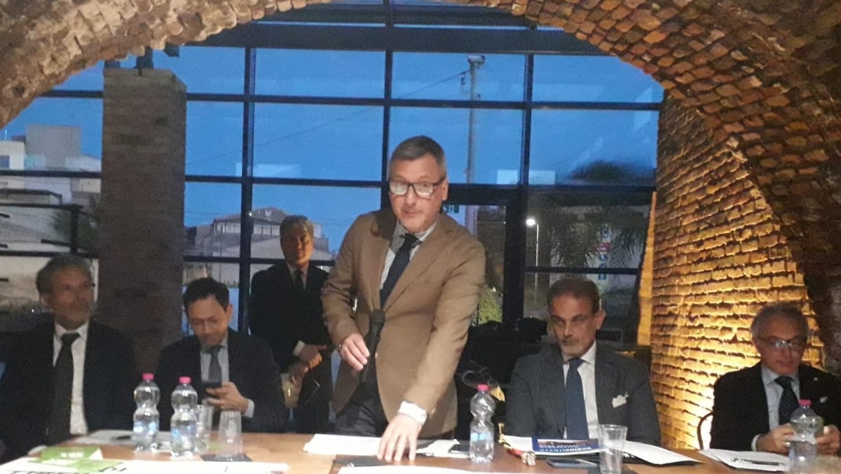 Caltagirone: il fronte del "Sì" lancia la sfida alla "Casta"