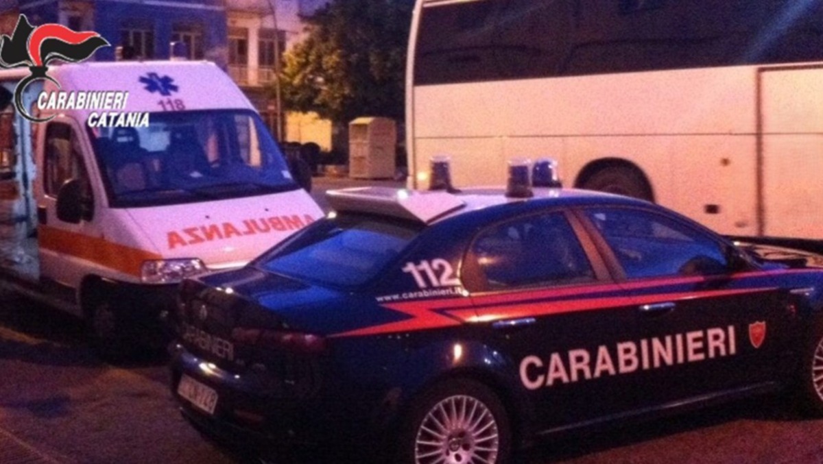 Palagonia: aggredisce il 118 e i Carabinieri, arrestato - 