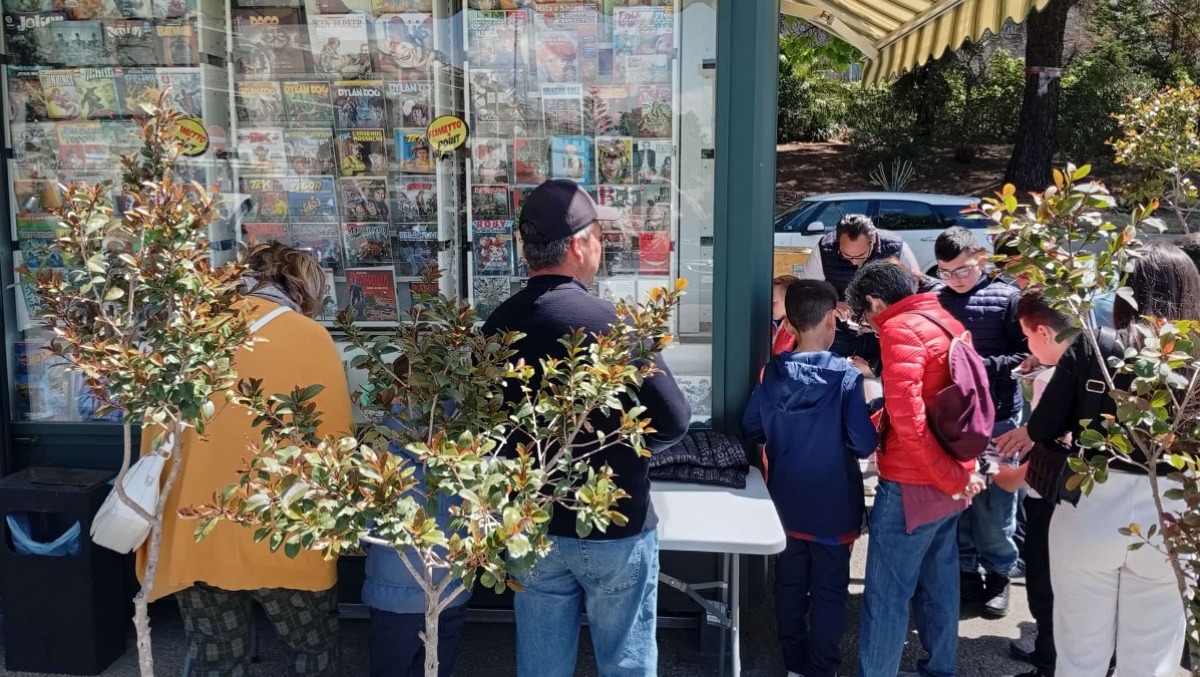 Caltagirone, torna il "Celo Celo Manca": festa all'edicola - 