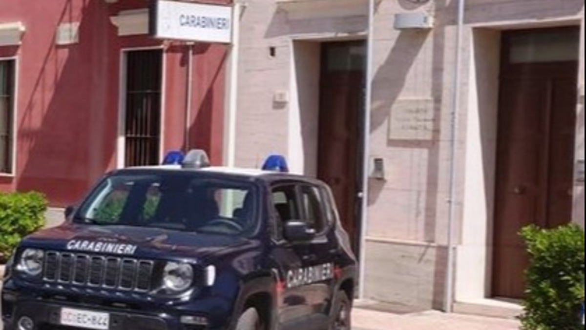 Ramacca, follia nella notte: barista accoltellato da 17enne - 