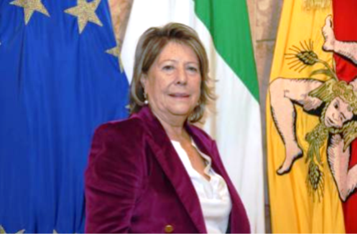 Vittime di femminicidio, al via iter per la prima assunzione di un orfano in Regione Siciliana - 