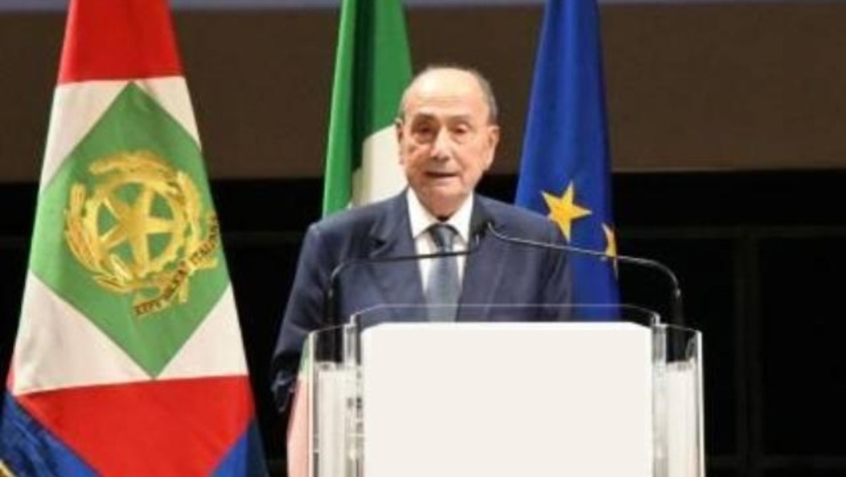 Dono sangue, Schifani: «Gesto di società sana basata su solidarietà» - 