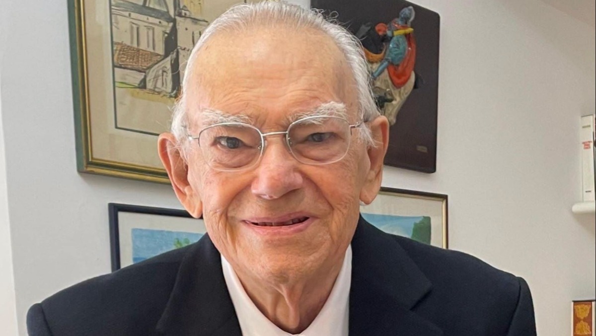 Caltagirone, addio a Giacomo De Caro: il cordoglio della città - 
