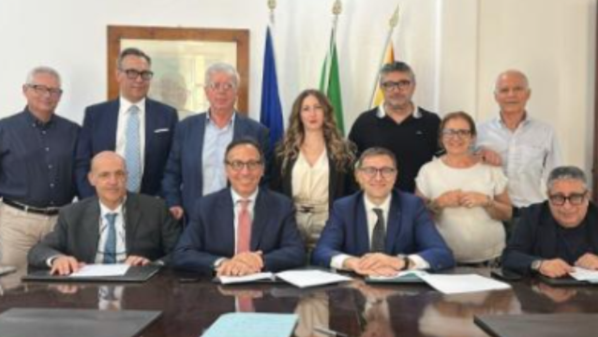 Politiche abitative, sportello per inquilini case popolari - 