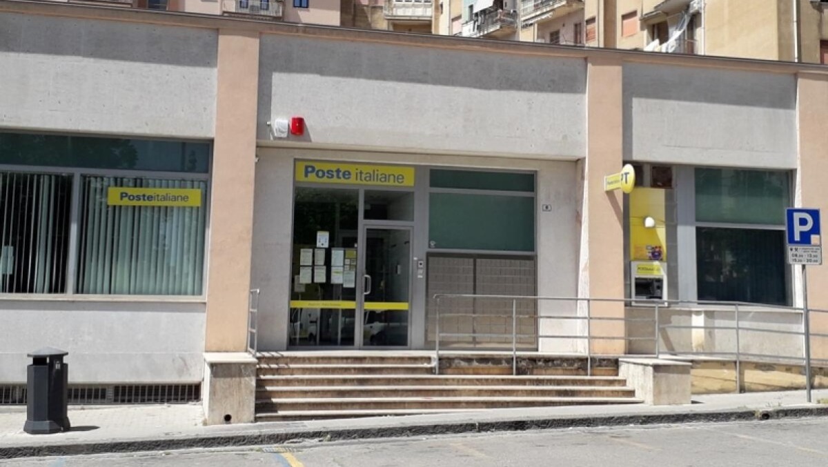 Addio alla carta d'identità cartacea: stop dal 3 agosto - 