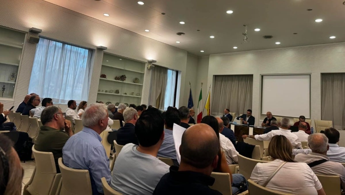 Acque, a Mirabella e Militello due sindaci (Pd) "dissonanti" - 