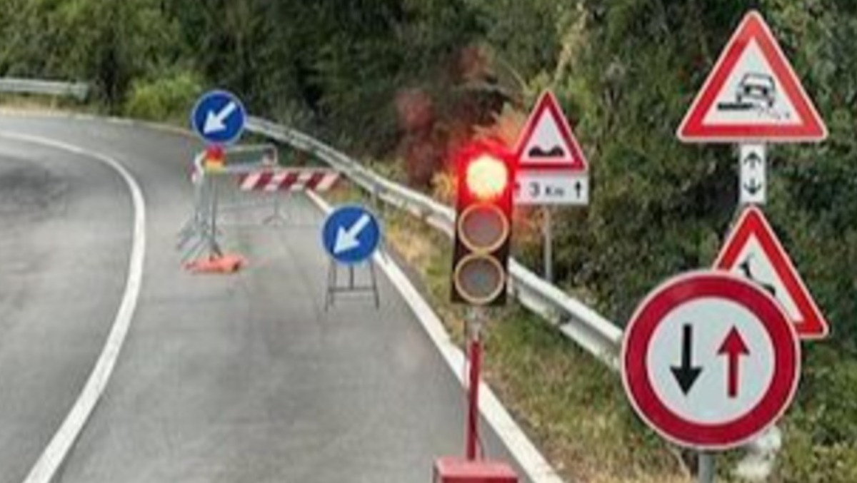 Lavori stradali: disagi sulla SS417 e chiusure sull’A1 - 