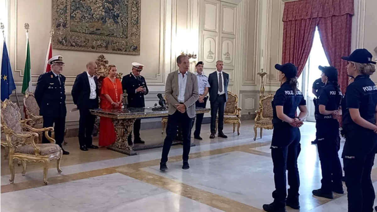 Comune di Catania. Giurano 22 nuovi agenti di Polizia locale - 
