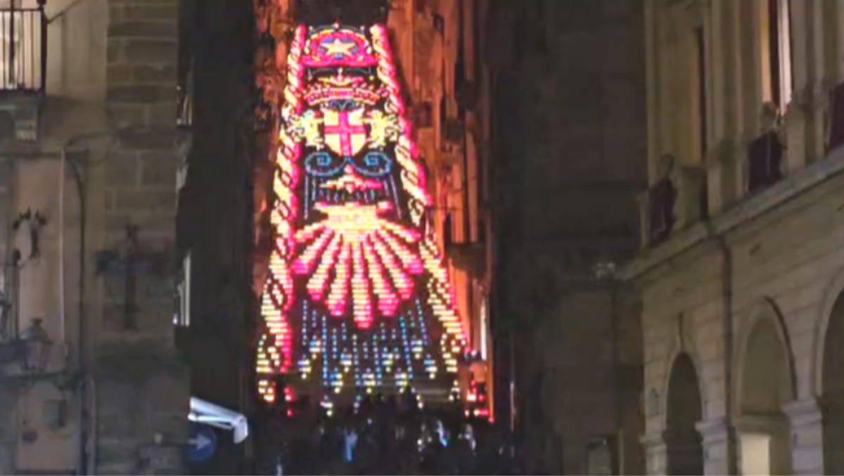  Caltagirone. "Scala illuminata", spettacolo unico al mondo  - 