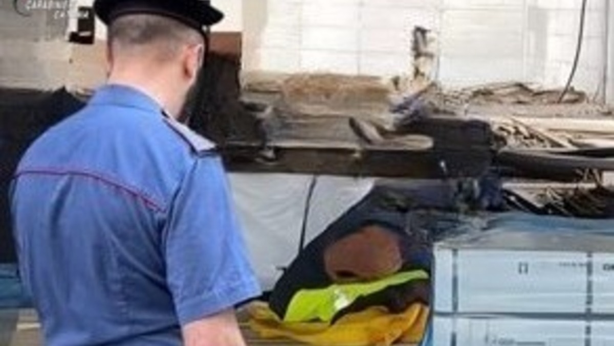 Grammichele, furto in cantiere: blitz e denunce per 2 uomini - 